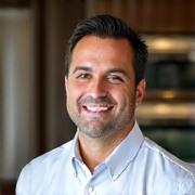 Portrait of Carlos Gutierrez, Functional Nutritionist.